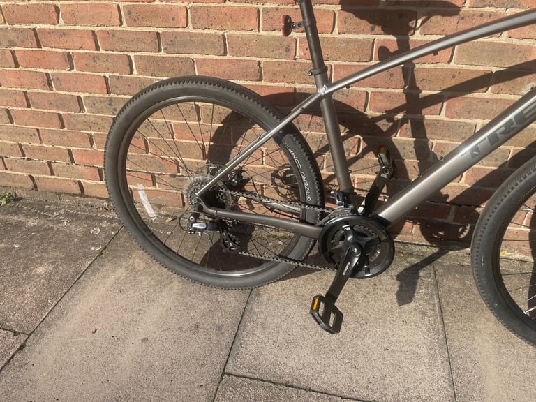 Trek Duel Sport Hybrid Bike