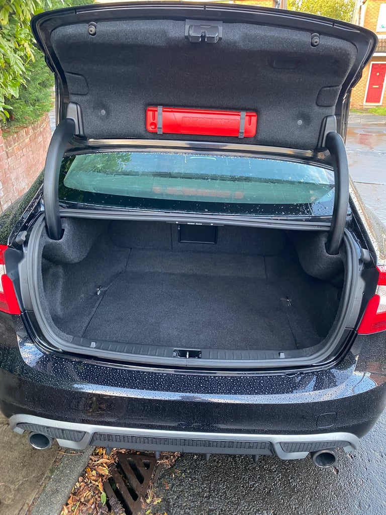 Volvo, S60, Saloon, 2012, Manual, 1560 (cc), 4 doors