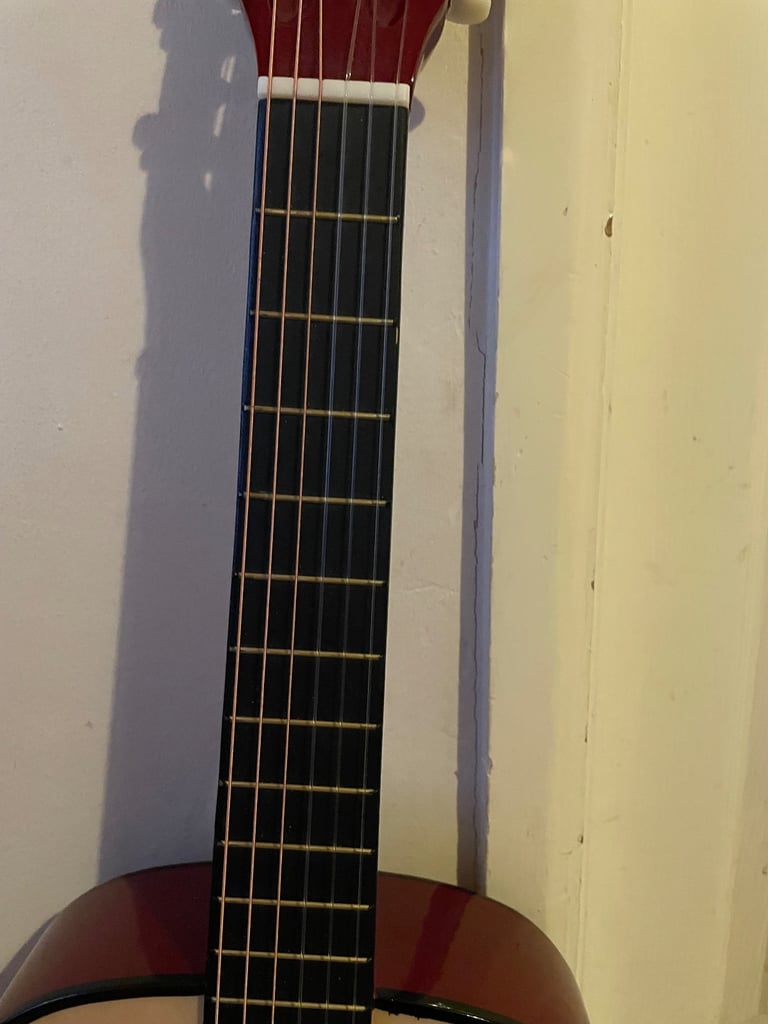 Junior guitar like new