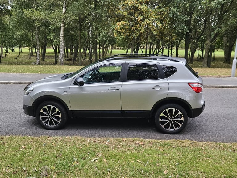 NISSAN QASHQAI 1.6 DCI DIESEL , 360 MODEL , MANUAL  **FULLY LOADED** £30 ROAD TAX,12 MONTHS MOT 