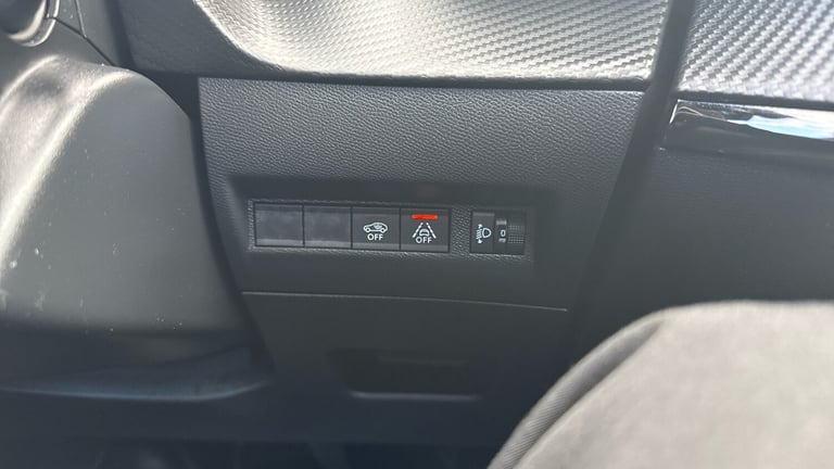 2023 Peugeot 208 1.2 PureTech 100 Allure Premium + 5dr Petrol Hatchback Hatchback Petrol Manual