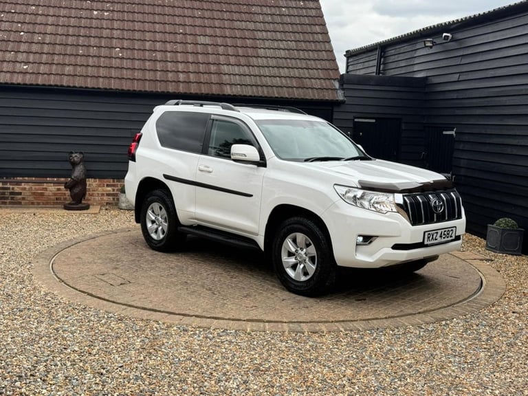 2022 Toyota Land Cruiser 2.8D Active SUV 3dr Diesel Auto 4WD Euro 6 (s/s) (204 ps) ESTATE Diesel ...