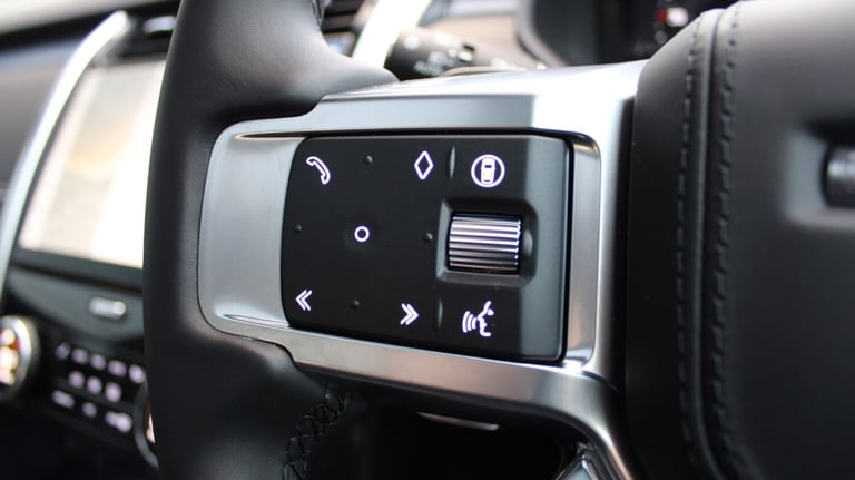 2025 Land Rover Discovery 3.0 D350 Metropolitan Edition 5dr Auto Estate Diesel Automatic