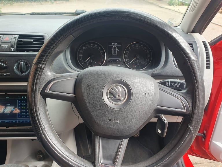 Skoda, FABIA, Hatchback, 2013, Manual, 1598 (cc), 5 doors