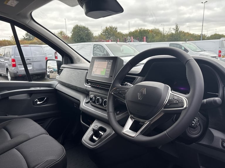  Renault Trafic LWB DIESEL TRAFIC LL30 BLUE DCI 170 EXTRA SPORT Diesel