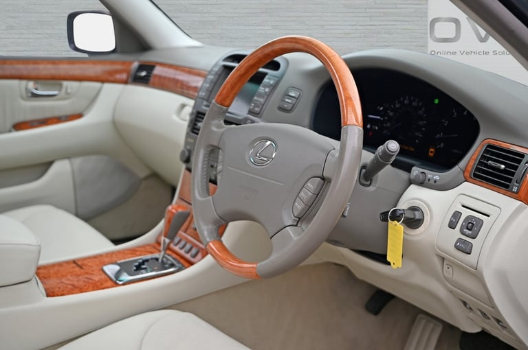LEXUS LS430 4.3 VVT-i V8 PETROL AUTO 5DR SALOON 2006 [06] GREY