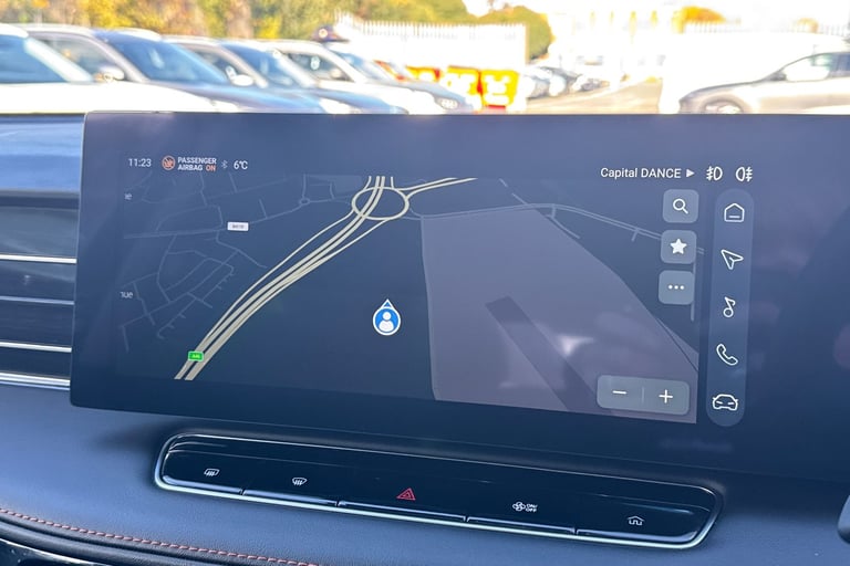 2024 MG MG HS 106288 Hatchback Petrol Automatic