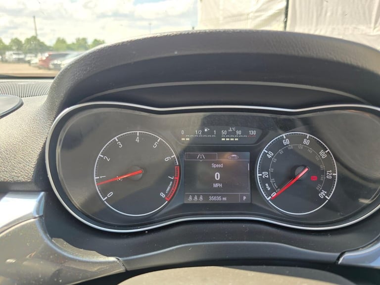 2015 Vauxhall Corsa 1.4i SE Auto Euro 6 5dr Hatchback Petrol Automatic