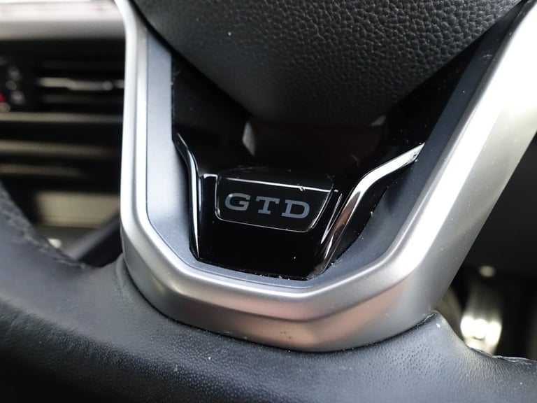 2022 Volkswagen Golf 2.0 TDI GTD Hatchback 5dr Diesel DSG Euro 6 (s/s) (200 ps) Hatchback Diesel ...