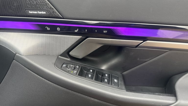 2025 BMW i5 250kW eDrive40 M Sport 84kWh 5dr Auto Electric Estate Estate Electric Automatic