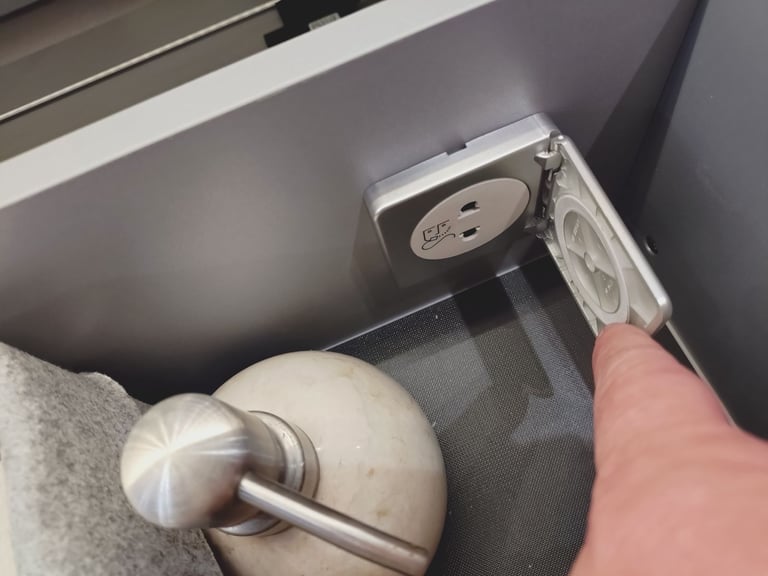 Dansani YOU! 80cm Vanity Set Light Oak *Manufacturers Ex-display* rrp £6409