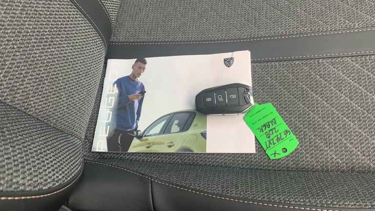 2024 Peugeot 208 1.2 PureTech Allure Hatchback 5dr Petrol Manual Euro 6 (s/s) (100 ps) Hatchback ...