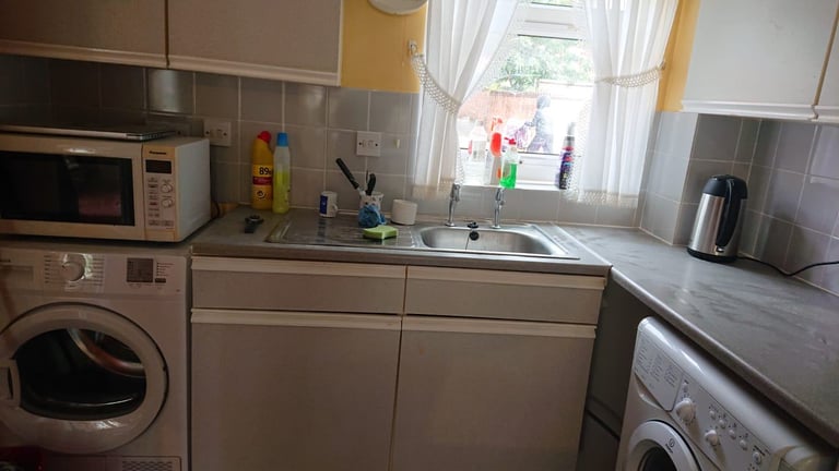 Private Rooms NR5
