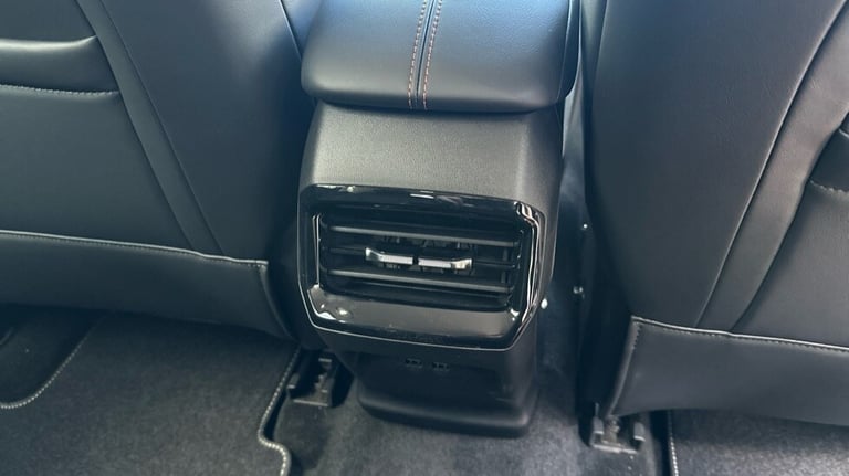 2025 MG MG HS 1.5 T-GDI PHEV Trophy 5dr Auto Hatchback Petrol Parallel PHEV Automatic