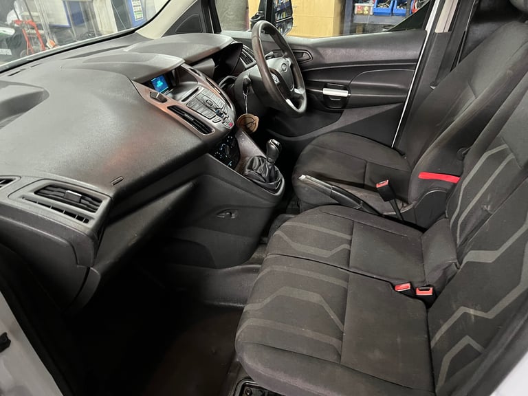 Ford, TRANSIT CONNECT, Panel Van, 2015, Manual, 1560 (cc)
