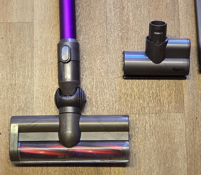 Dyson V6 Animal, New Battery, New Charger, Fully Cleaned/Serviced, Great Condition 