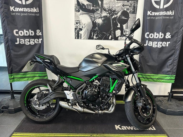 KAWASAKI Z650-1 OWNER-TAIL TIDY-RandG BUNGS-KAWASAKI WARRANTY