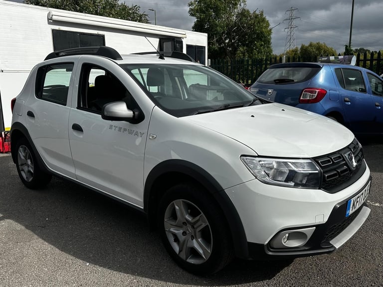 image for 2017 Dacia Sandero Stepway 0.9 TCe Laureate Euro 6 (s/s) 5dr HATCHBACK Petrol Manual