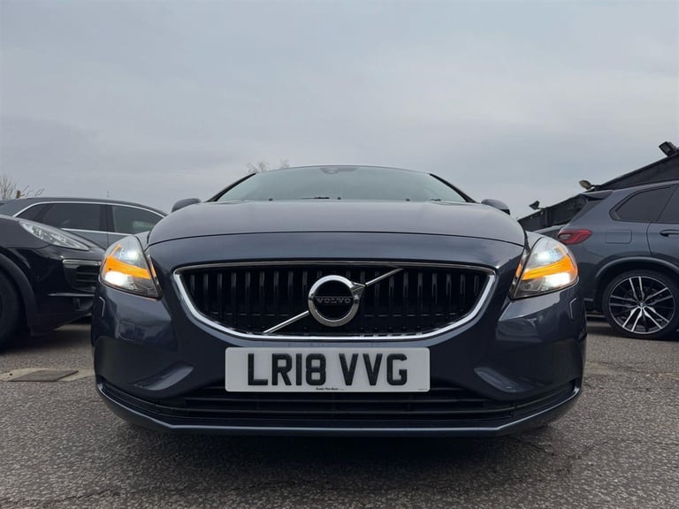 2018 Volvo V40 2.0 D2 Momentum Nav Plus Auto Euro 6 (s/s) 5dr Hatchback Diesel Automatic