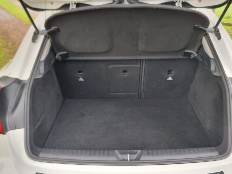 2018 Mercedes-Benz GLA GLA 180 Urban Edition 5dr ESTATE PETROL Manual