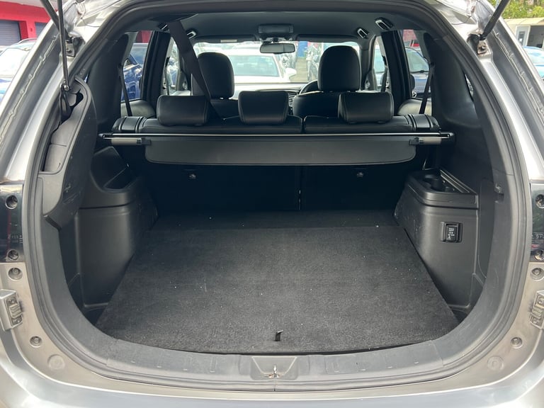2019 Mitsubishi Outlander 2.4h TwinMotor 13.8kWh 4h SUV 5dr Petrol Plug-in