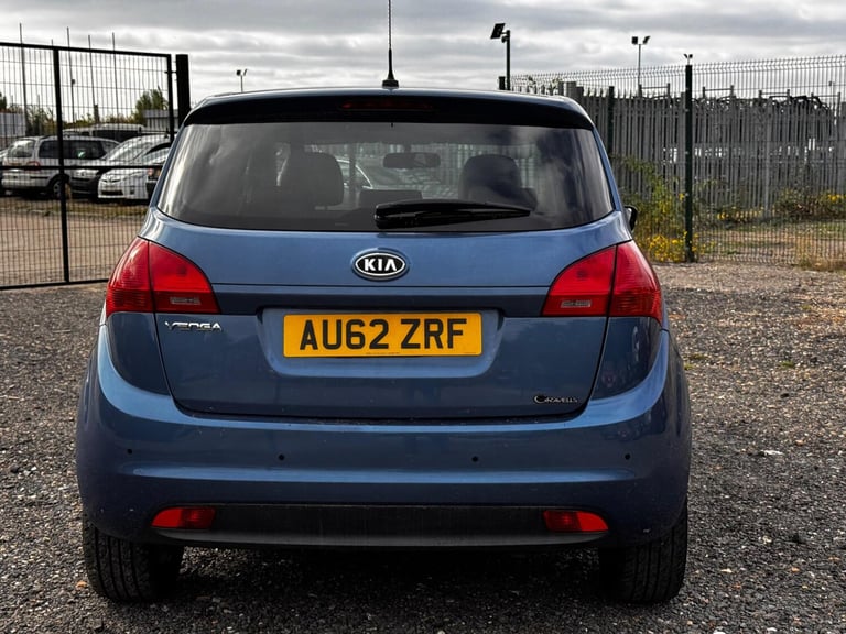  Kia Venga 1.6 3 MPV 5dr Petrol Auto Euro 5 (Sat Nav) (123 bhp) Petrol Automatic