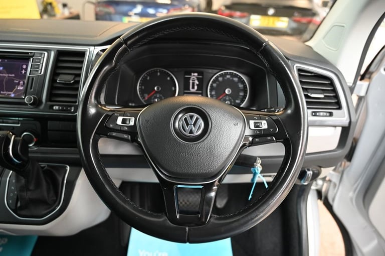 2019 Volkswagen Transporter 2.0 TDI BMT 150 Highline Kombi Van DSG WINDOW VAN DIESEL Automatic