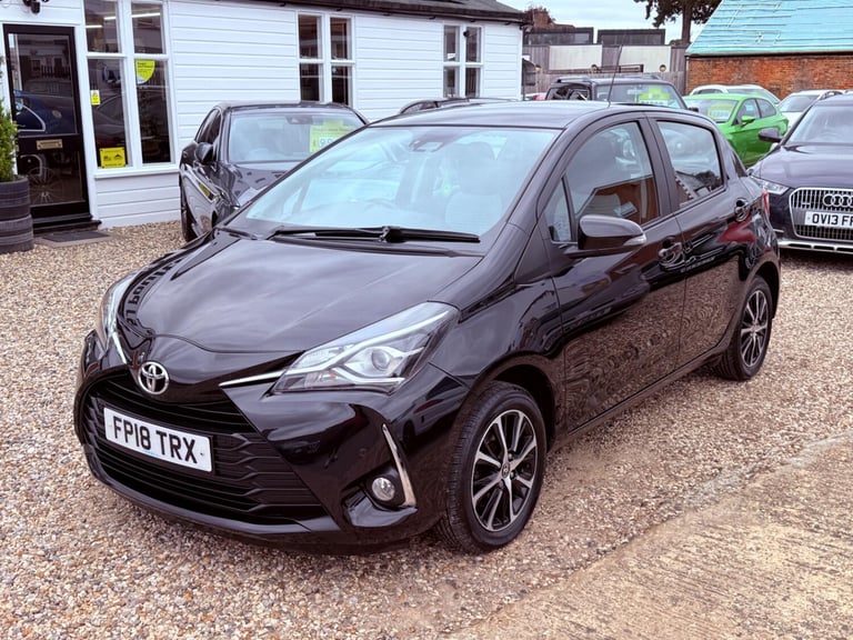 TOYOTA YARIS 1.5 VVT-i Icon Tech 2018