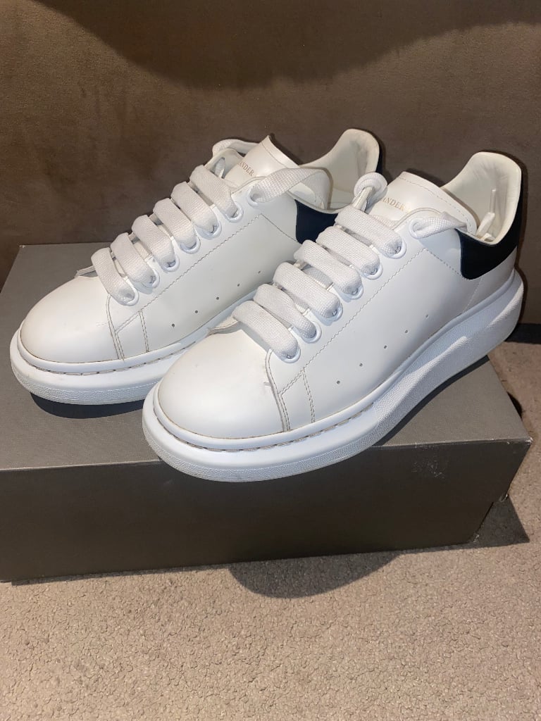 Alexander mcqueen trainers gumtree clearance