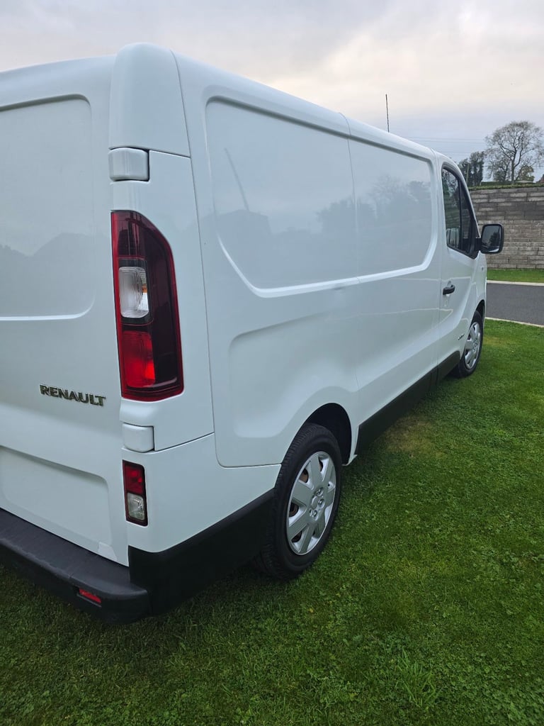 Renault, TRAFIC, Panel Van, 2017, Manual, 1598 (cc)