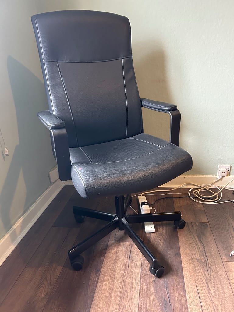 image for Office Desk Chair (Collect EH5)