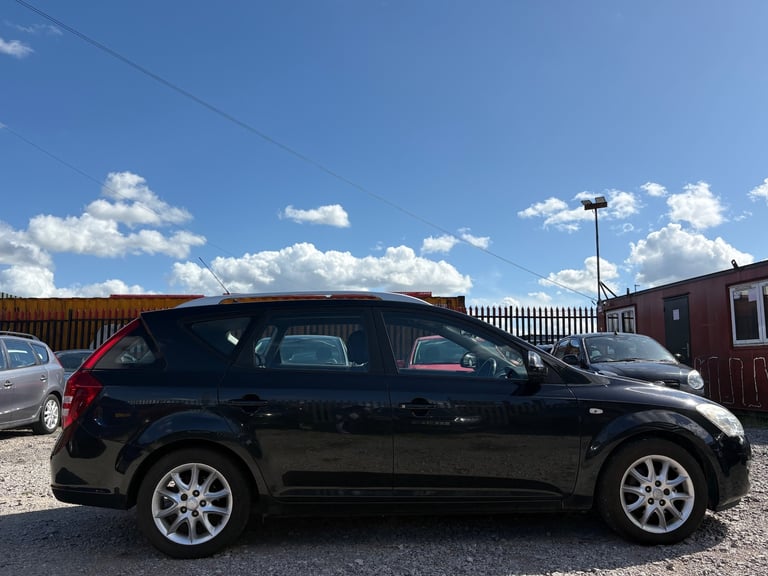 2009 Kia Ceed 1.6 CRDi LS 5DR AUTO ESTATE **LONG MOT 09/09/2026 **HPI CLEAR **AUTO ESTATE Diesel ... - Image 5