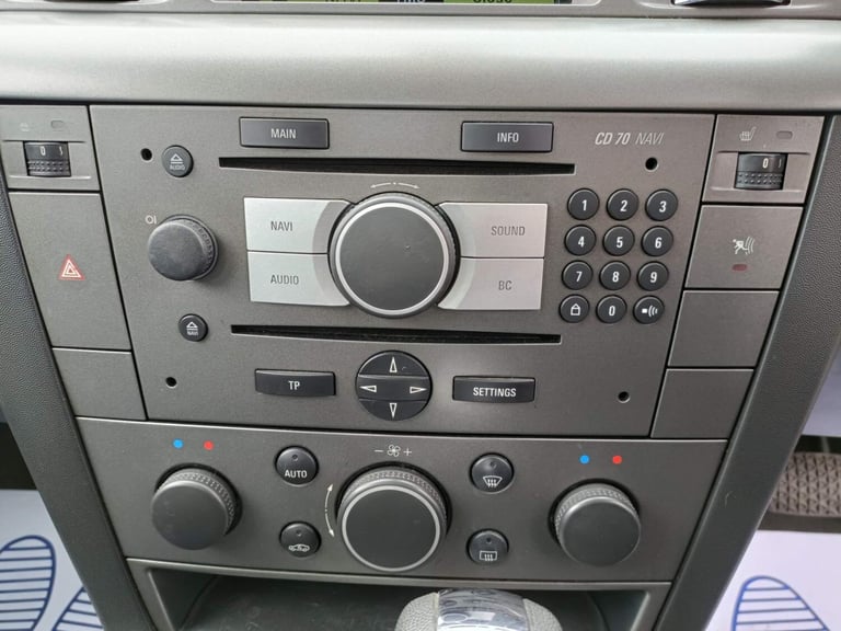 2007 Vauxhall Vectra 2.2i 16v Elite 5dr HATCHBACK Petrol Automatic