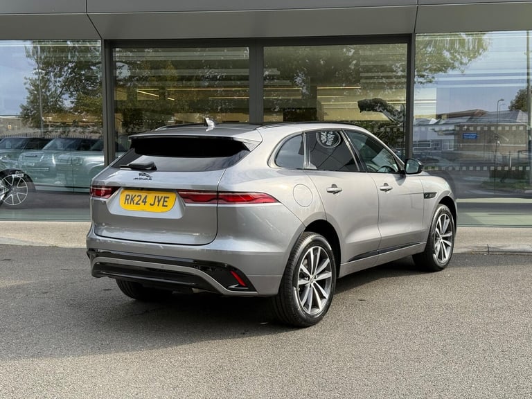 2024 Jaguar F-Pace 2.0 P250i R-Dynamic SE Black SUV 5dr Petrol Auto AWD Euro 6 (s/s) (250 ps) EST...