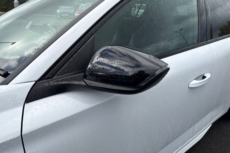 2024 Peugeot 308 1.6 12.4kWh GT e-EAT Euro 6 (s/s) 5dr Hatchback PETROL/ELECTRIC Automatic