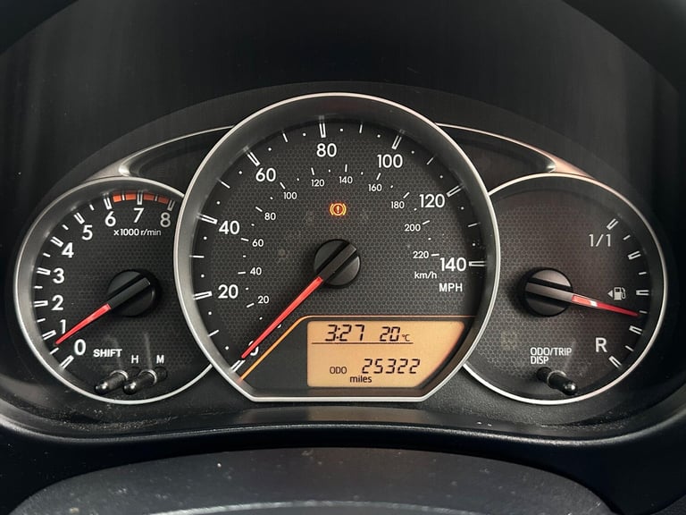 2011 Toyota Verso 1.33 Dual VVT-i T Spirit Euro 5 5dr MPV Petrol Manual