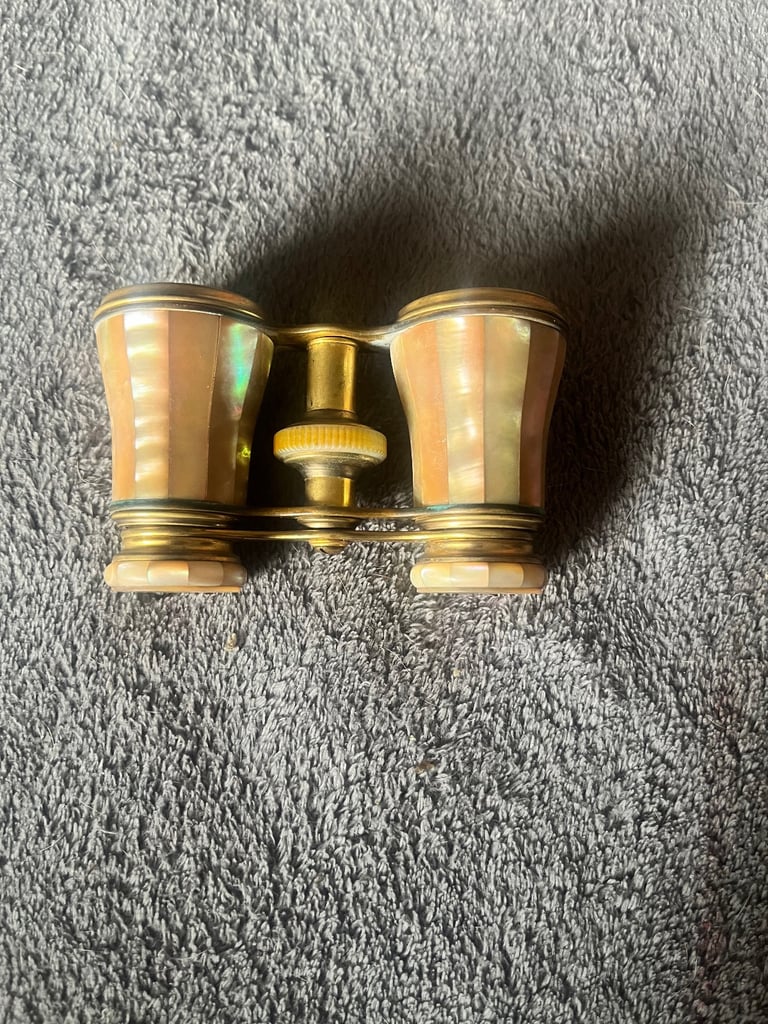 200£ Vintage lemaire Paris opera glasses