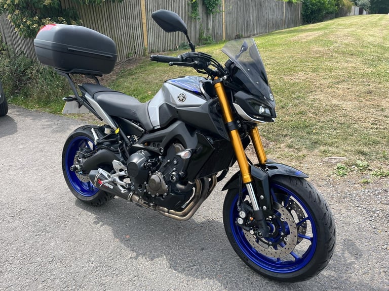 YAMAHA MT-09 SP, 2019(19), 3 OWNERS, 17,574 MILES, FSH, SUPERB CONDITION, £6995