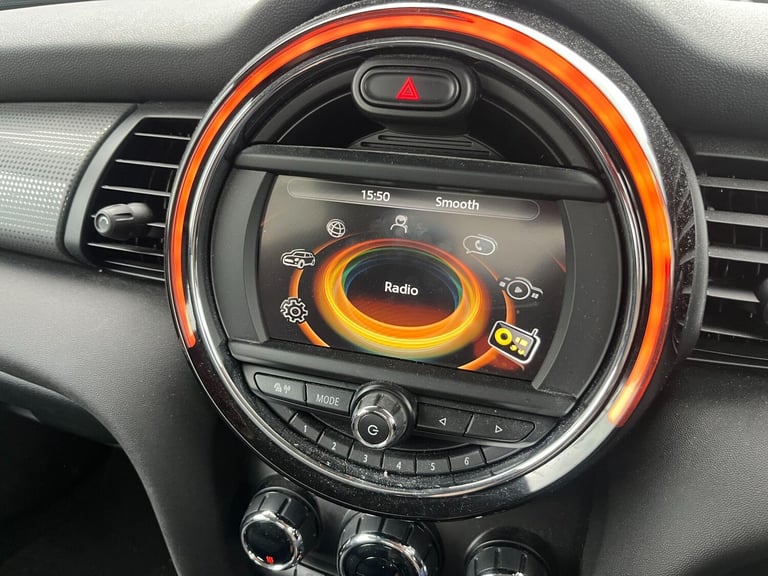 2016 MINI Hatch 1.5 Cooper Euro 6 (s/s) 3dr HATCHBACK Petrol Manual