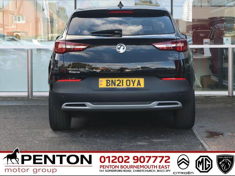2021 Vauxhall Grandland X 1.2 Turbo SRi Nav 5dr Auto HATCHBACK PETROL Automatic