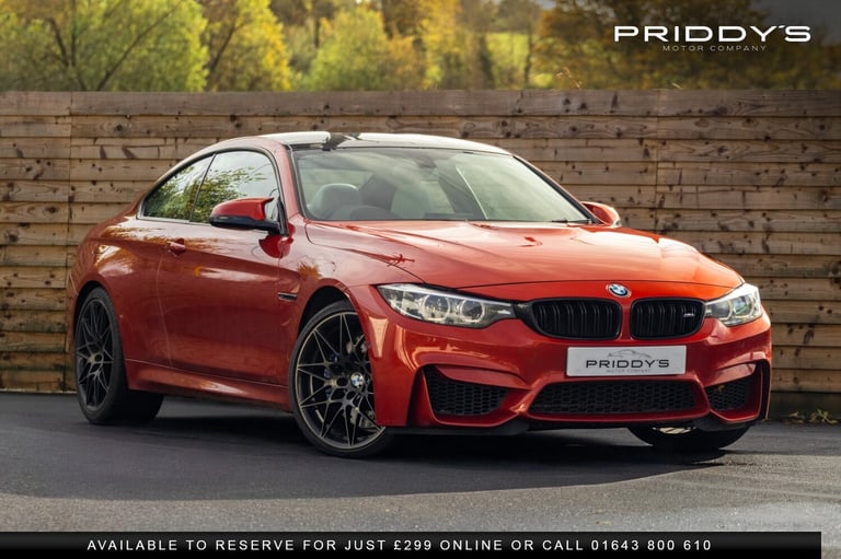 BMW M4 3.0 M4 Coupe Competition Package - Extended Silverstone leather - Sakhir