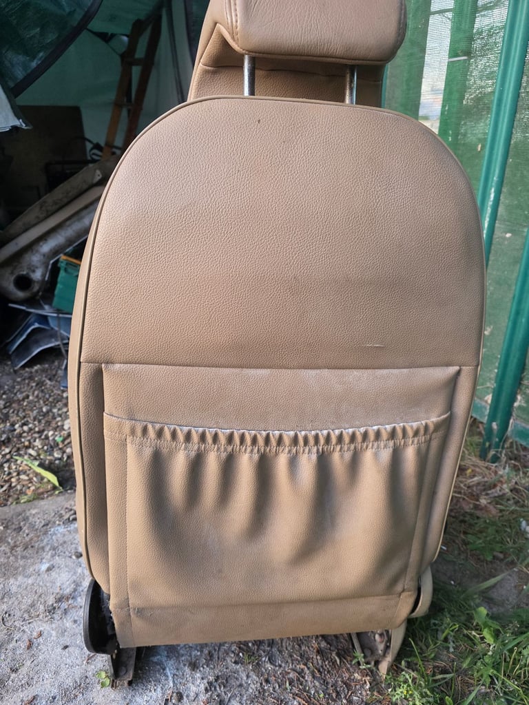 FREE 2x van seats camper conversion