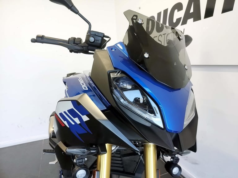 2024 BMW F900 XR Blue 5,320 Miles | £126 Dep & £126 pcm 7.9% APR