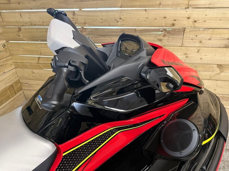 KAWASAKI STX 160LX 2024 JET SKI BRAND NEW GENUINE UK DEALER