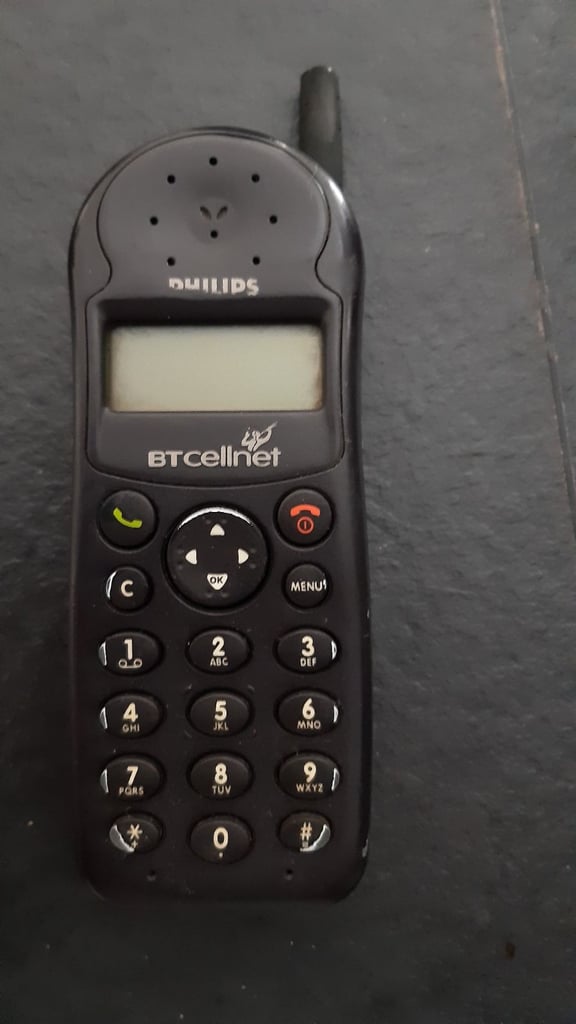 Retro mobiles