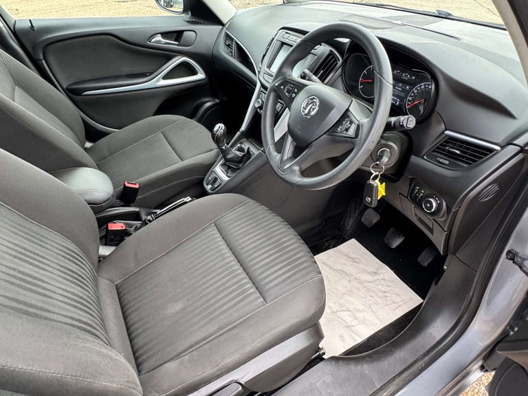 2017 Vauxhall Zafira Tourer 1.4 Zafira Tourer Design T 5dr MPV Petrol Manual