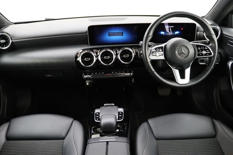 2019 Mercedes-Benz A-Class 1.3 A200 Sport (Executive) Hatchback 5dr Petrol 7G-DCT Euro 6 (s/s) (1...