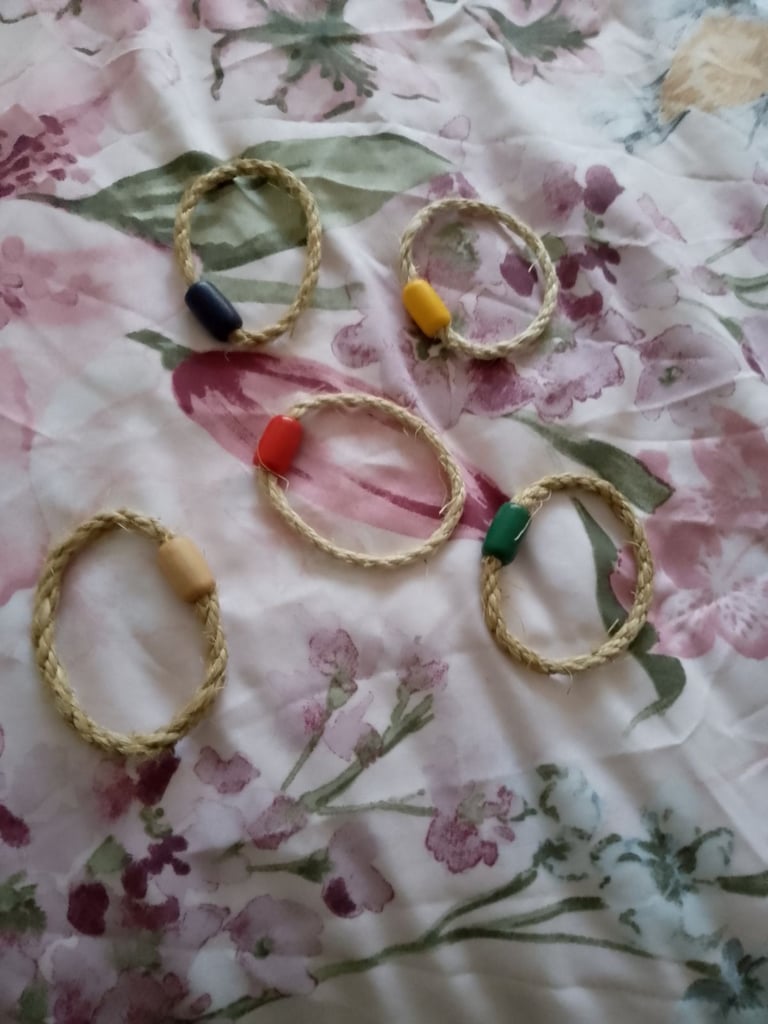 Travel deck quoits game