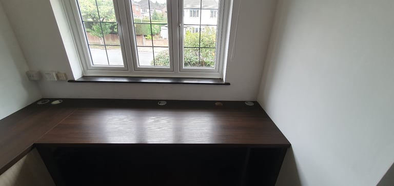 Office furniture 