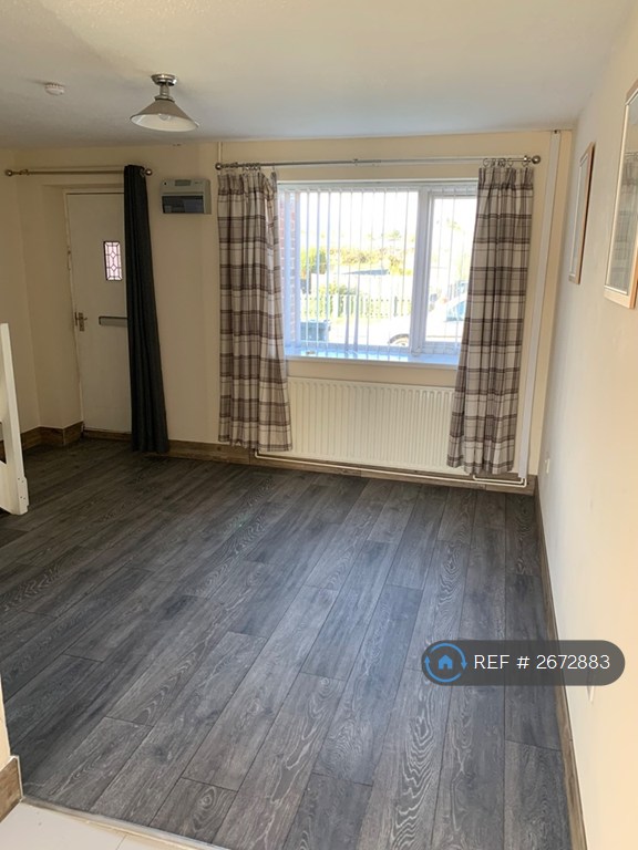 2 bedroom house in Ingleton Road, Derbyshire, S41 (2 bed) (#2672883)